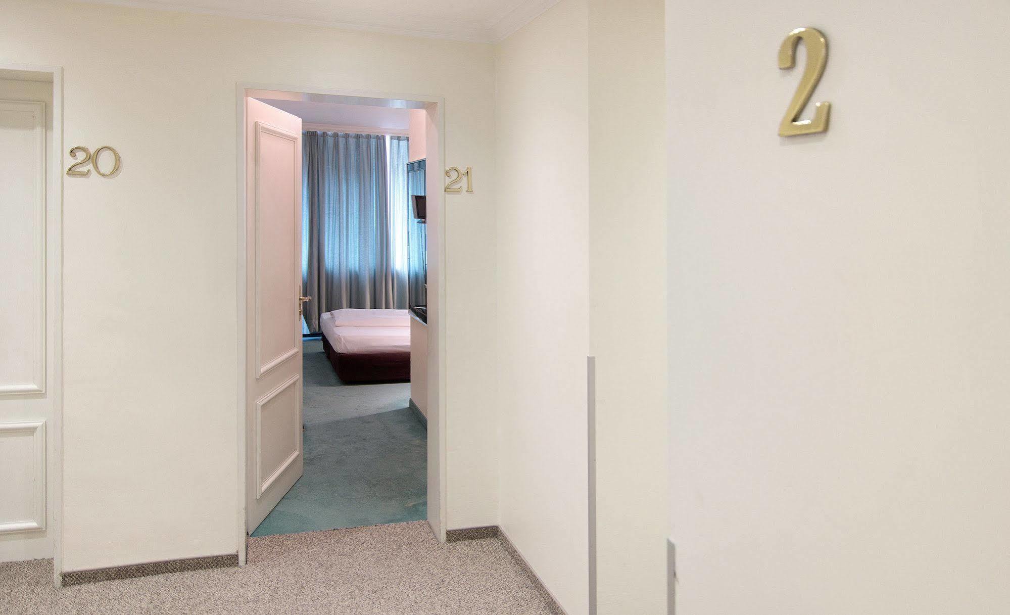 Hotel Deutsches Theater Munich Luaran gambar